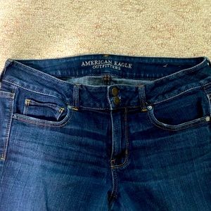 American Eagle Artist Crop Stretch size 12